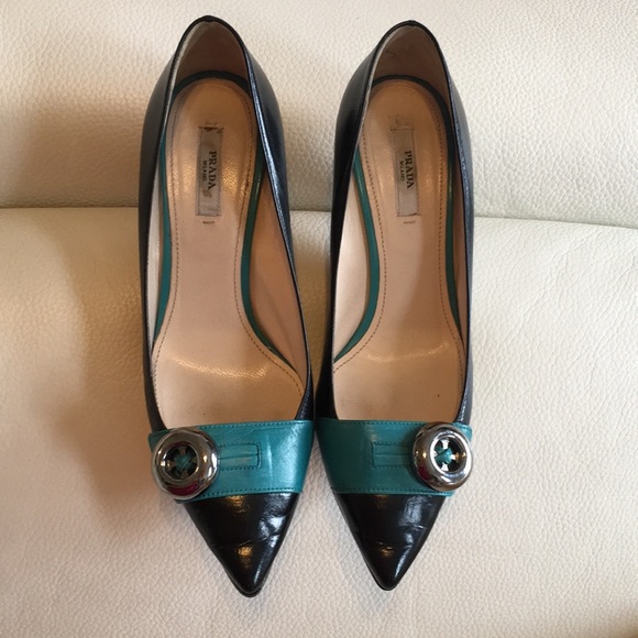 Prada Shoes Authentic - Picture 2 of 8